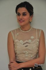 Taapsee At Anando Brahma Movie Trailer Launch